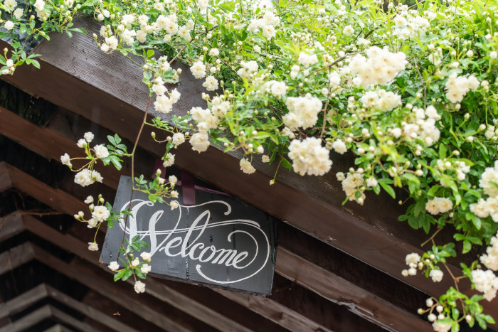 5月はモッコウバラのゲートに♪至るところにフォトスポットが!