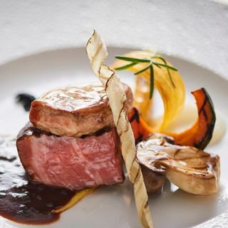 《美食＆おもてなし》絶品フォアグラ＆黒毛和牛試食＼ギフト券1万／
