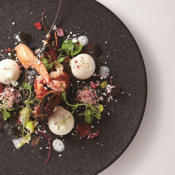 景色と美食でゲストをもてなす特別な1日を