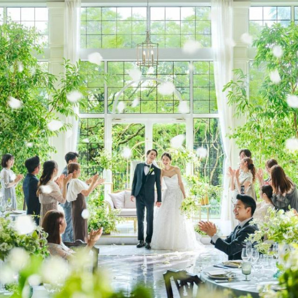 公式HPからのご予約でカタログギフトプレゼント