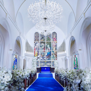 長野市内で最大級の独立型チャペルをもつアニヴェルセル 長野の白亜の大聖堂|アニヴェルセル 長野の写真(54945004)