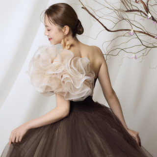 人気の新作ドレスはフェアで見学ができる