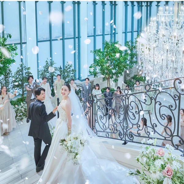 駅チカ×全天候型の施設だから、ゲストにも負担なく結婚式を行えます♪