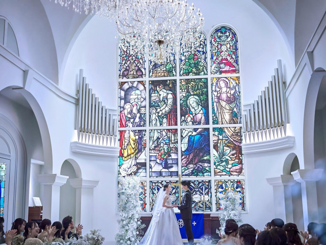 【1件目の見学で最もお得◎】ドレス2着&挙式料全額OFF