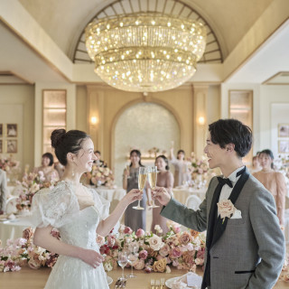 おふたりからゲストへの目配りがしやすいのが特徴*ゲストと近い距離感での結婚式が叶う*