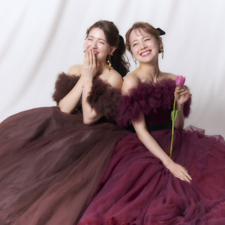 【FOURSIS&CO.】その日、だれよりも輝く花嫁のために☆おふたりの記念日にふさわしい一着に出会うために、ドレス選びをお手伝いいたします