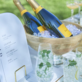 ガーデンでの乾杯もおすすめです