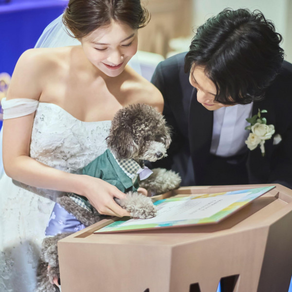 大切なワンちゃんとの挙式が叶います*