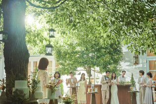 テラスでのデザートブッフェも|アーククラブ迎賓館（福山）/テイクアンドギヴ・ニーズウェディングの写真(56292603)