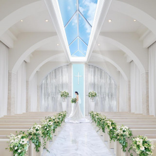 【1件目で挙式料プレゼント*】陽光注ぐ純白チャペル×贅沢試食×相談会