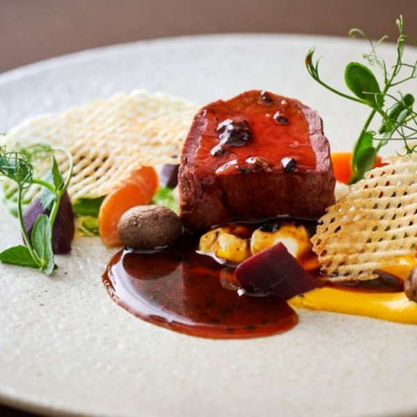 シェフ厳選料理