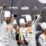 X'mas限定【来館者全員】世界一のパティシェが作る、オリジナルスイーツプレゼント