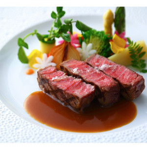 ＜年1BIG★4万ギフト＆3万コース試食＞140万特典×大階段演出