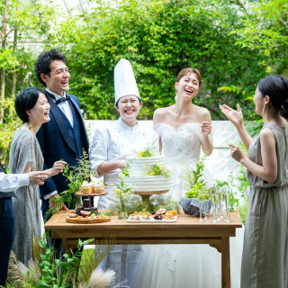 【来館者全員】婚礼アイテムより《最大110万円》プレゼント！