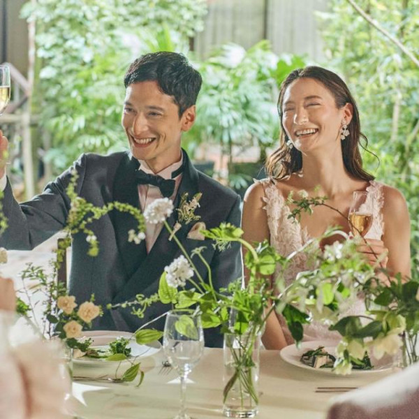 ご親族のみの会食会、ごく親しいご友人様を招いてのパーティー等、おふたりのニーズに合わせた空間をご用意