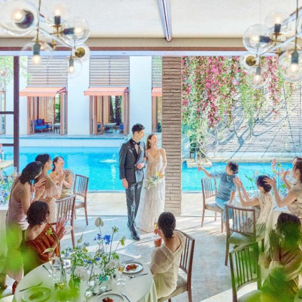 博多駅徒歩6分で叶う憧れのリゾートウェディング