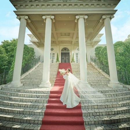 【関東最大級の大階段！】花嫁姿が映える大階段ではフォトシューティングも大人気|ニーズ千葉みなと by T&G WEDDING(旧 ベイサイドパーク迎賓館 千葉みなと)の写真(62529237)
