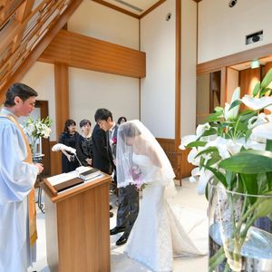 挙式、衣装、ヘアメイク、撮影込みで￥85,800から叶う！