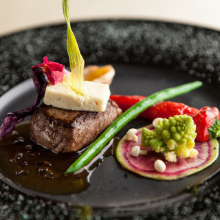 【週末限定】高評価和牛フィレ試食×貸切邸宅×趣の庭園体験◆日程変更可能