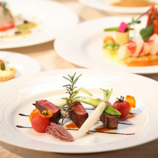 来館特典:【和牛×フォアグラ】【特製スイーツ】豪華セミコース試食体験