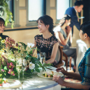 昔話に花を咲かせる、特別な日を|旧逓信省別館（きゅうていしんしょうべっかん　国登録有形文化財）（旧芦屋モリノス）の写真(46097519)