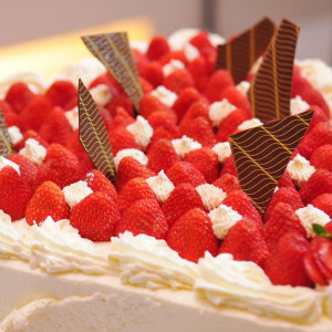 お二人だけの特別な世界に一つだけのウエディングケーキ♪
どんなケーキにしたらいいかわからない・・・こだわりたいけどデザインが思い浮かばない・・料理長がご提案します！！|アールベルアンジェ室蘭の写真(576317)