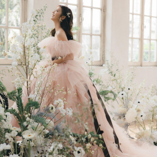 プリンセスのような可愛らしいデザインから海外ウェディングのような大人っぽいデザインも・・・