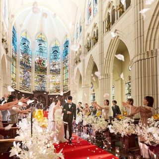 《AM来館*挙式無料》記憶に残る大聖堂と美食!黒毛和牛4万試食付