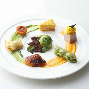 日本の四季折々の食材も吟味して、日本人のためのフレンチを追求しています|ベイサイド迎賓館(長崎)の写真(853206)