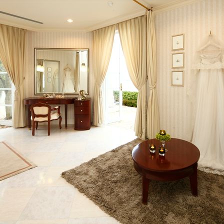 ゆったりとした広さの新郎新婦控え室をご用意|ニーズ長崎 by T&G WEDDING(旧 ベイサイド迎賓館 長崎)の写真(469436)