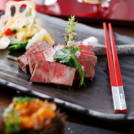 全国にいるキッチンスタッフが試行錯誤しながら、特別なフレンチを開発|ニーズ長崎 by T&G WEDDING(旧 ベイサイド迎賓館 長崎)の写真(469451)