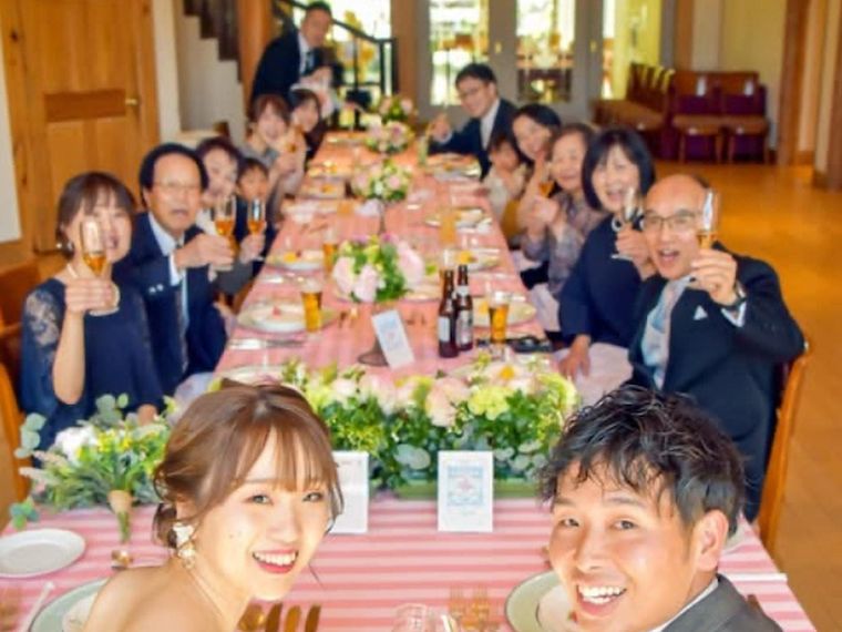 大切な家族や友人と叶えるアットホーム少人数結婚式
