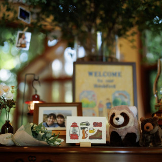 大学のワンダーフォーゲル部で出会ったふたり。新婦には北海道赴任経験もあり山と自然が大好き。