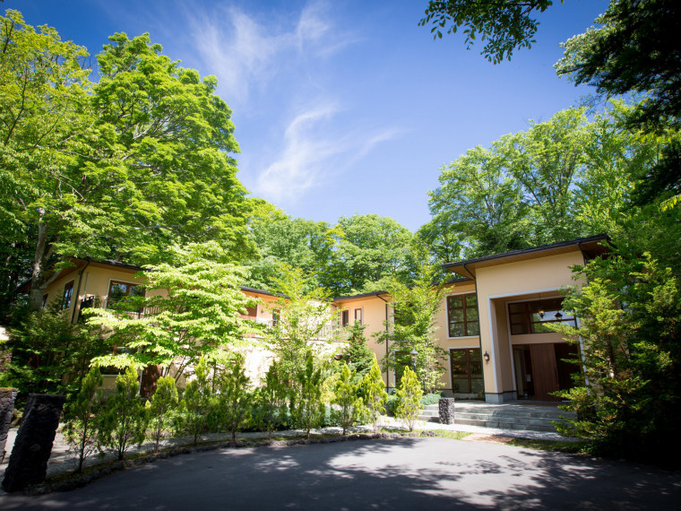 軽井沢の別荘で叶えるアットホームな結婚式