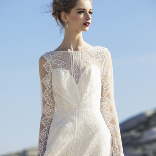繊細で上質なドレスは誰もが目を惹く褒められ花嫁に。