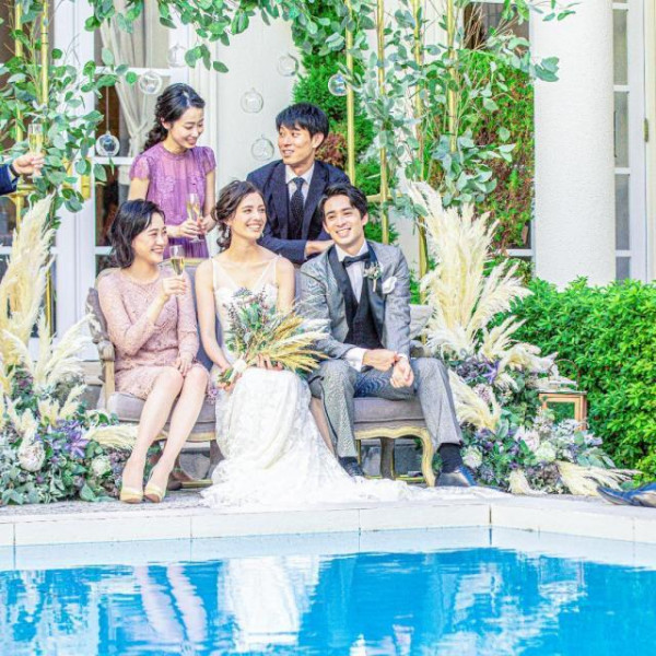 公式HPより予約・来館でギフトプレゼント!