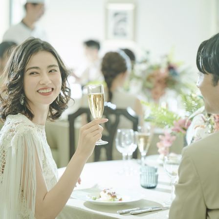 会話と美食を楽しむ和やかなパーティを|ニーズ大阪本町 by T&G WEDDING(旧 アクアガーデンテラス 大阪)の写真(23339736)