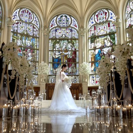 キャンドルと大聖堂の神聖の場|セントグレース大聖堂(青山)の写真(52310333)