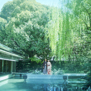 石舞台を囲む日本庭園は、都心を忘れて非日常の世界へ|THE KAWABUN NAGOYA（ザ・カワブン・ナゴヤ）の写真(5343726)