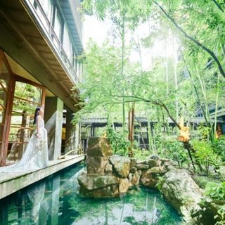 お盆限定【贅沢4万試食×6万ギフト】全館見学×感動挙式×ドレス