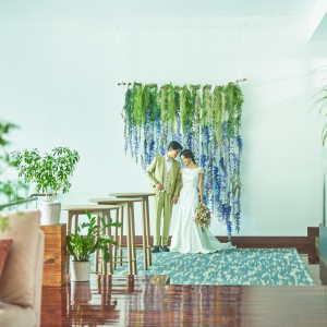 フォトジェニックな空間の中では佇むだけで息を呑むほどの美しい絵に|UTSUNOMIYA MONOLITH ～宇都宮モノリス～の写真(56044046)