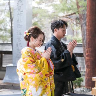 和装では神社でのお写真撮影！