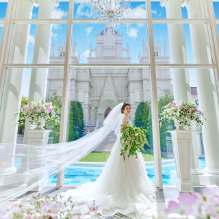 グランドオープン&Wedding Park限定!ドレス優待券10万円分もれなくプレゼント