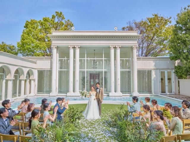 【選べる挙式体験】感動の大聖堂挙式or開放的なガーデン人前式