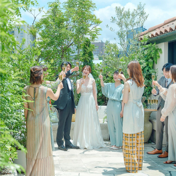 ●料理3,000円×人数分&ドリンク1,000円×人数分OFF●挙式料12万円&会場費20万円OFF