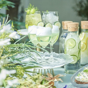 彩りゆたかなゲストとのプライベートタイム|アクアテラス迎賓館(新横浜)/テイクアンドギヴ・ニーズウェディングの写真(55845405)