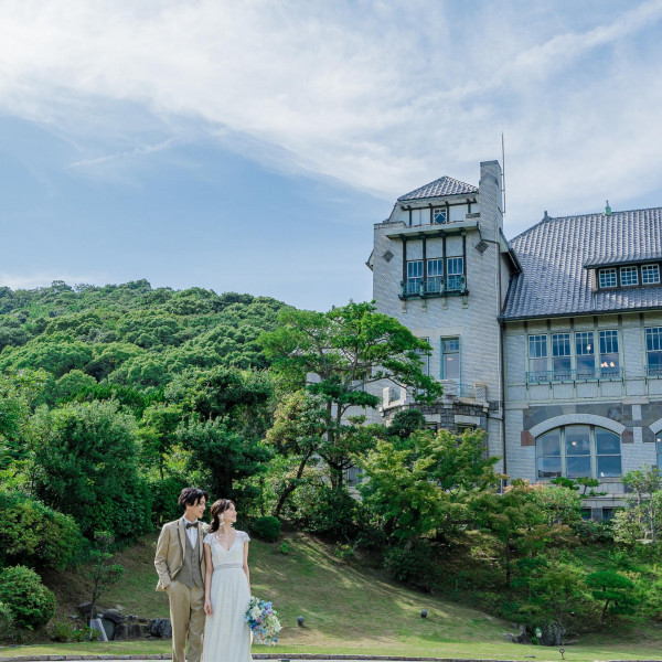 歴史が息づくこの場所で、自然に寄り添うウェディングを。