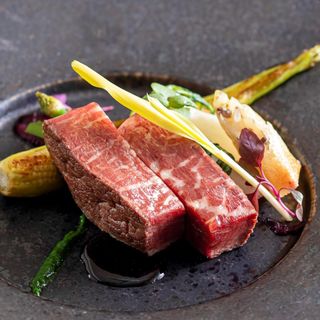 【料理重視必見】黒毛和牛コース試食＆衣装20万優待相談会