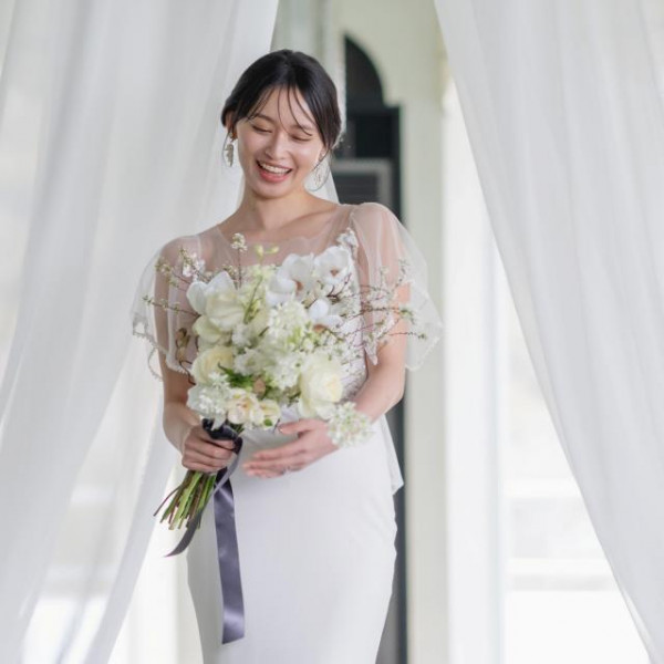 【憧れのドレス10万円分プレゼント】先輩花嫁もおすすめ！ハイクオリティな4ショップと提携