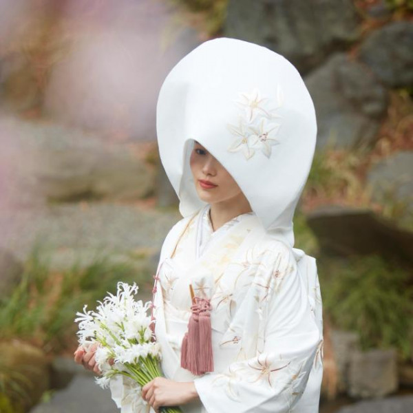 【憧れのドレス20万円分プレゼント】先輩花嫁もおすすめ！ハイクオリティな4ショップと提携